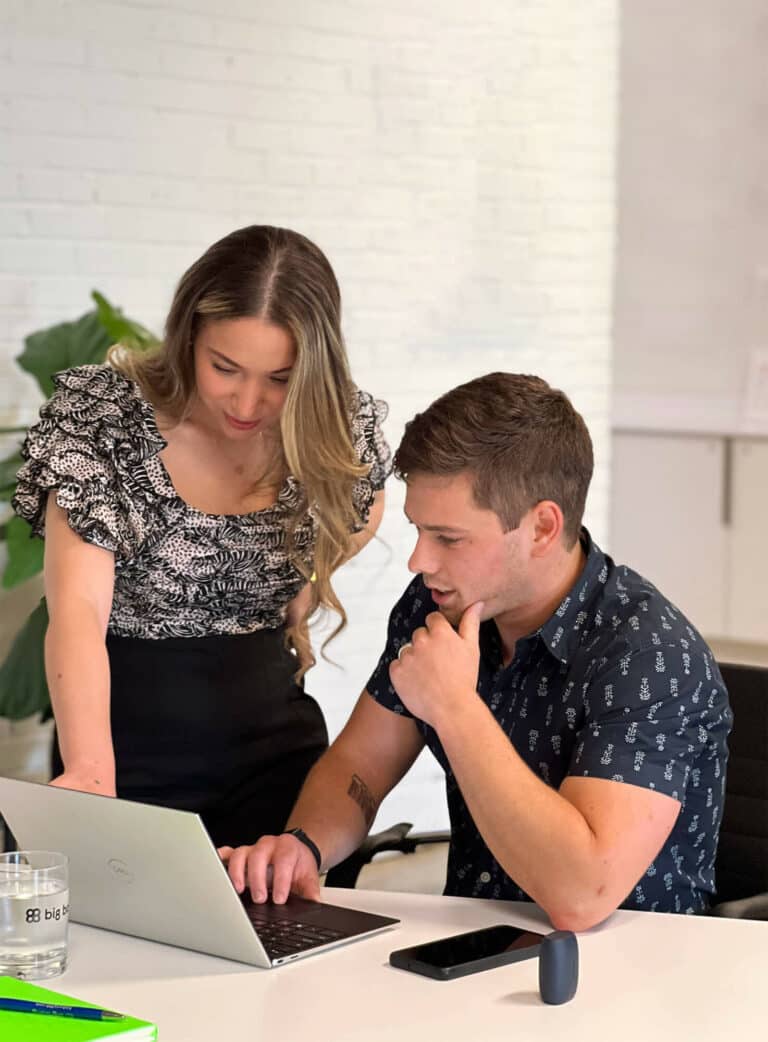 Big Bang consultants working together